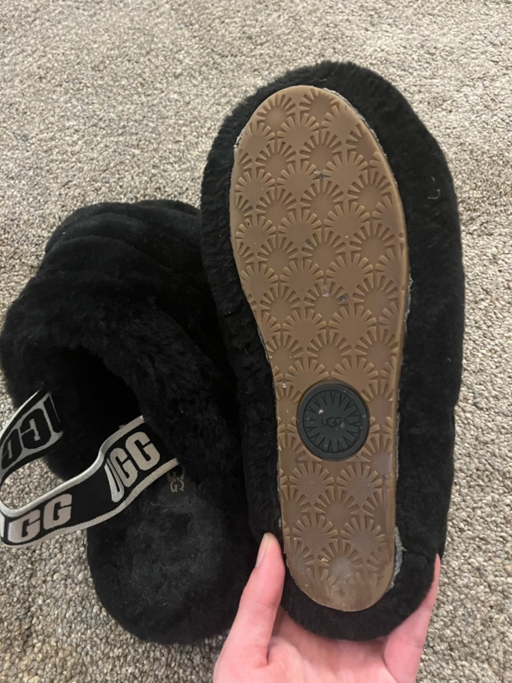 UGG Slippers - Picture 2 of 4